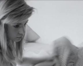 Sexy Iza Mortag Freund Nude - Verdensson (2012) 