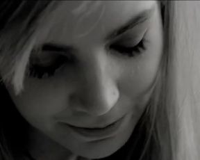 Sexy Iza Mortag Freund Nude - Verdensson (2012) 