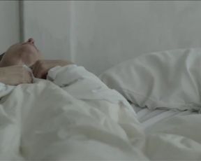 Hot celebs video Robin Weigert, Kate Rogal, Erika Latta, Cleo Gray, Mimi Ferraro Nude - Concussio 