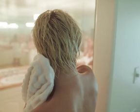 Naked scenes Terra Jo Wallace, Taylor Bagley, Sydney Roper Nude - Playboy (2017)