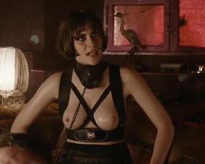 Hot actress Sophie Pfennigstorf nude – Babylon Berlin Folge 13 (2017) 