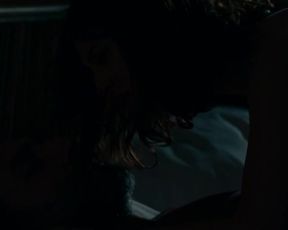 Naked scenes Maria Valverde Nude - Plonger (2017)