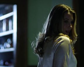 Amanda Barton, Tonya Kay Nude - Amityville Terror (2016)