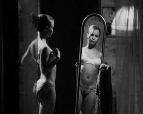 Naked scenes Saija Lentonen Nude - Young Love (2001)