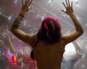 Heather Paige Cohn naked - Alpha House (2014)