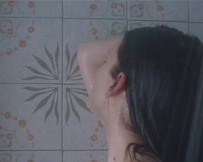 Melanie Laurent nude – La chambre des morts (2007)
