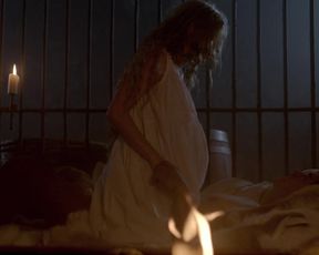 TV show scene Rebecca Ferguson - The White Queen s01e03-05 (2013) [uncut] 