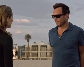 Sexy Heather Graham hot - Flaked (2016) S01E03 