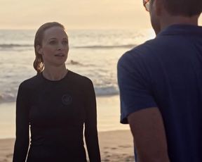 Sexy Heather Graham hot - Flaked (2016) S01E03 