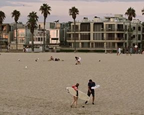 Sexy Heather Graham hot - Flaked (2016) S01E03 