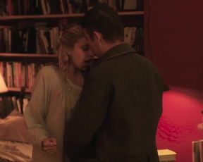 Sexy Greta Gerwig - Maggies Plan (2015) 