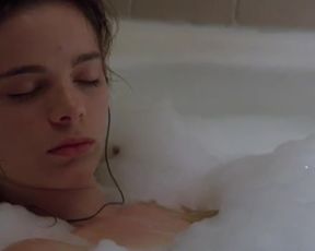 Sexy Gabrielle Anwar Nude - Body Snatchers (1993) 