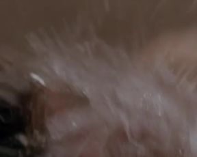 Sexy Gabrielle Anwar Nude - Body Snatchers (1993) 