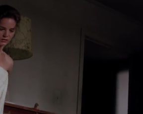 Sexy Gabrielle Anwar Nude - Body Snatchers (1993) 