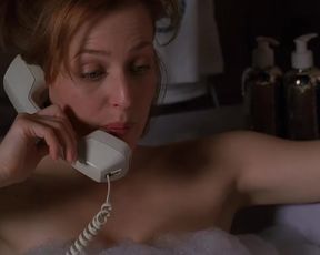 Actress Gillian Anderson Nude - The X-Files (2000) s07e19 TV Show Sex Scenes