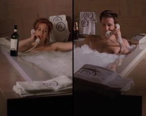 Actress Gillian Anderson Nude - The X-Files (2000) s07e19 TV Show Sex Scenes