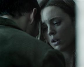 Hot scene Helen Kennedy Nude, Melissa George (nn) - Hunted (2012) s1e1 