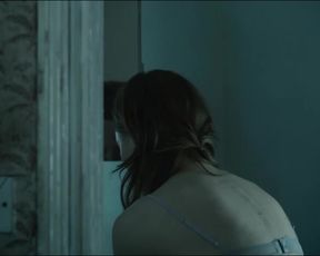 Hot scene Helen Kennedy Nude, Melissa George (nn) - Hunted (2012) s1e1 