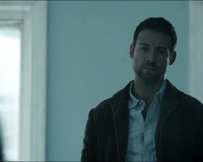 Hot scene Helen Kennedy Nude, Melissa George (nn) - Hunted (2012) s1e1 