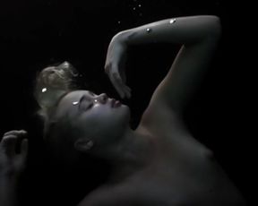 Sexy Hannah Glasby Nude - Drown (2016) 