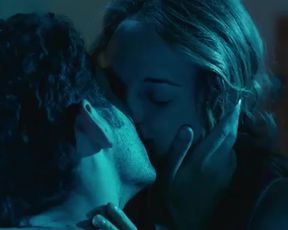 Hot actress Heather Graham Nude - Miss Conception (2008 