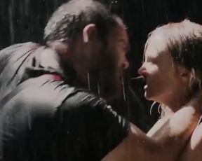 Hot celebs video Ingrid García Jonsson - Sweet Home (2015) 