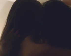 Hot actress Isabelle Ryan, Léa Moszkowicz Nude - Happy (2015) 