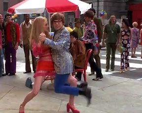 Sexy Heather Graham - Austin Powers_ The Spy Who Shagged Me (1999) 