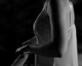 Hot scene Lauren Ashley Carter nude – Darling (2015) 