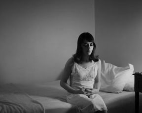 Hot scene Lauren Ashley Carter nude – Darling (2015) 