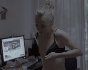 Hot celebs video Maude Benjamin Nude - Cassandre (2015) 