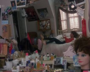 Marisa Tomei nude - Untamed Heart (1993)