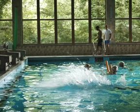 Ursina Lardi, Lea Van Acken, Maja Lehrer nude - Sag mir Nichts (2016)