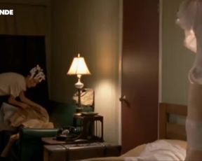 Sexy Adelaide Leroux Nude - Cigarettes et bas nylon (2010) 