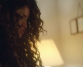 TV show scene Sarah Stiles, Nicole LaLiberte - I m Dying Up Here s01e04 (2017) 