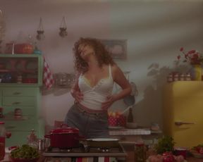 Naked scenes Alexandra Stan Sexy - Mami (2018) Music Video