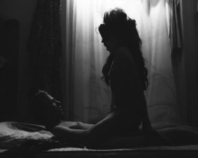 Hot scene Jessy Moravec Nude - Lasst die Alten sterben (2017) 