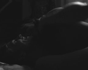 Hot scene Jessy Moravec Nude - Lasst die Alten sterben (2017) 