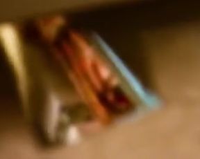 Sexy Charlbi Dean Kriek, Drea de Matteo sexy – Don’t Sleep (2017) 