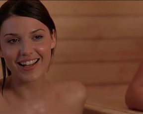Sexy Barbara Nedeljakova, Jana Kaderabkova Nude - Hostel (2005) 