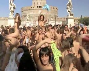 Hot celebs video Carolina Crescentini Nude - Notte Prima Degli Esami Oggi (2007) 