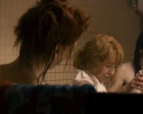 Hot scene Audrey Fleurot Nude - Les reines du ring (2013) 