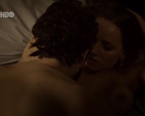 TV show scene Leticia Tomazella nude - O Negocio S02E05 (2014) 