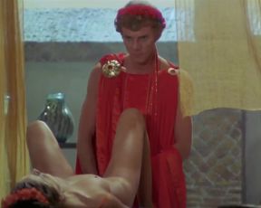 Retro sex sceneo Mirella D'Angelo - Caligula (1979)