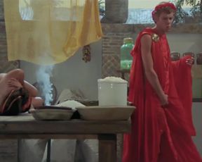 Retro sex sceneo Mirella D'Angelo - Caligula (1979)