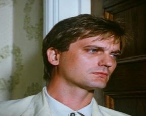 Hot actress Hetty Baynes Nude - The Insatiable Mrs. Kirsch (1995) 