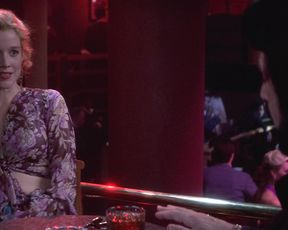 Penelope Ann Miller - Carlito's Way (1993)