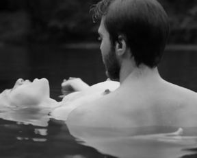 Julia Jentsch Nude - Die Habenichtse (2016)