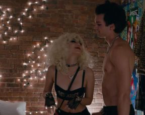 Victoria Justice - Naomi and Ely's No Kiss List (2015)