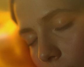 Yuliya Snigir nude - The Inhabited Island (Obitaemyy ostrov 2009) [deleted scene]